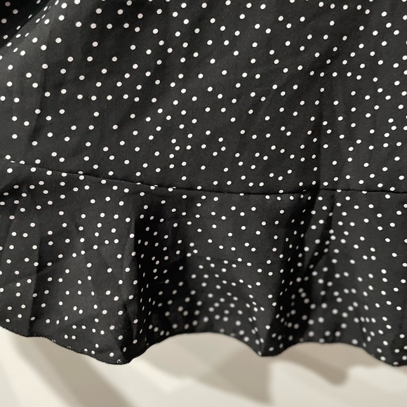 Floral Wrap dress - Picture 5 of 7